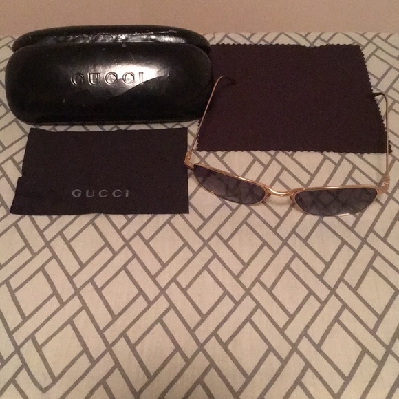 Gucci Sunglasses - Picture 1 of 7